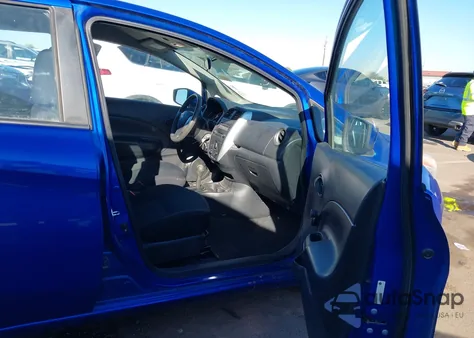 2015 Nissan Versa Note S Plus z USA, uszkodzony, nr VIN 3N1CE2CP0FL371824